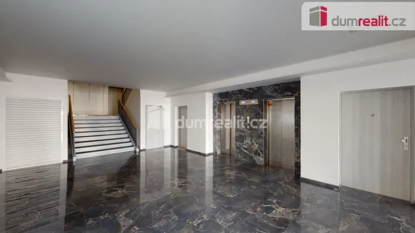 Pronájem bytu 1+kk, Břeclav, J. Opletala, 30 m2