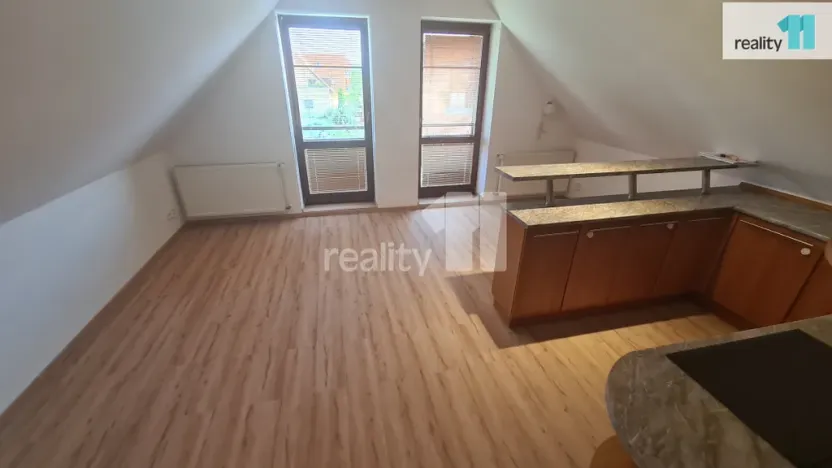 Pronájem bytu 1+kk, Jesenice, Příčná II., 33 m2