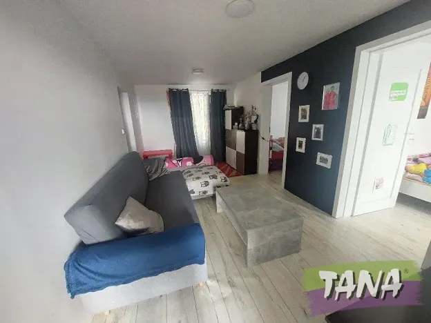 Prodej rodinného domu, Jenišovice, 225 m2