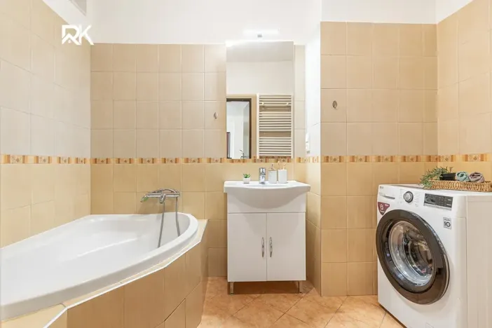 Prodej bytu 3+1, Kolín, Hasičská, 74 m2