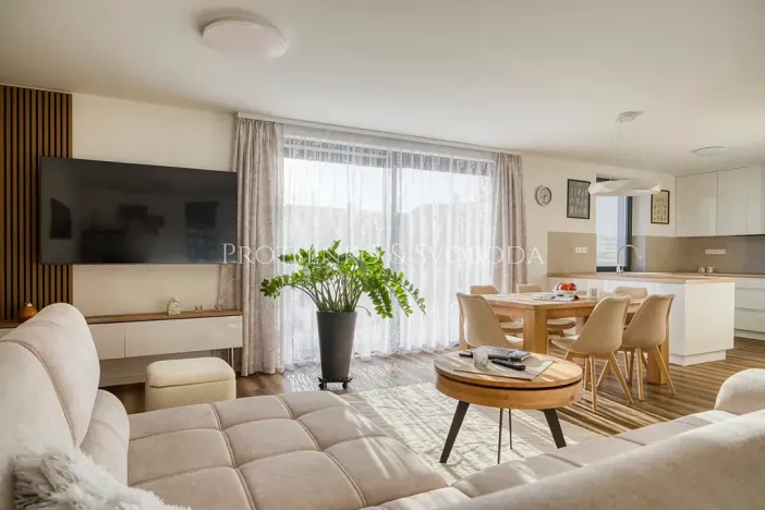 Prodej rodinného domu, Kamenice nad Lipou, Dobšova, 210 m2