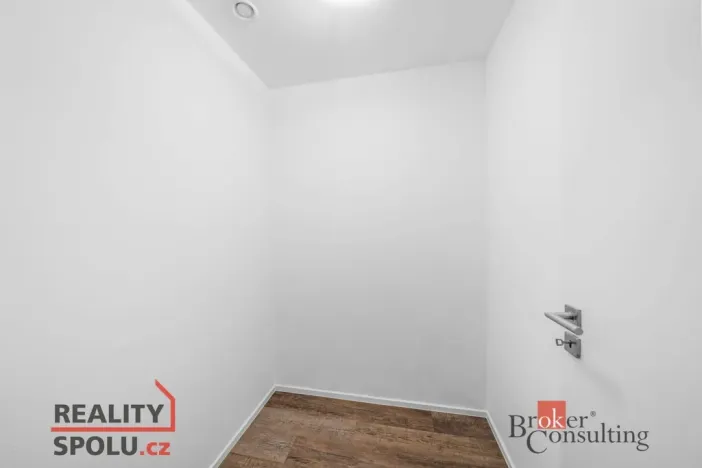 Pronájem bytu 1+kk, Třemošná, 31 m2