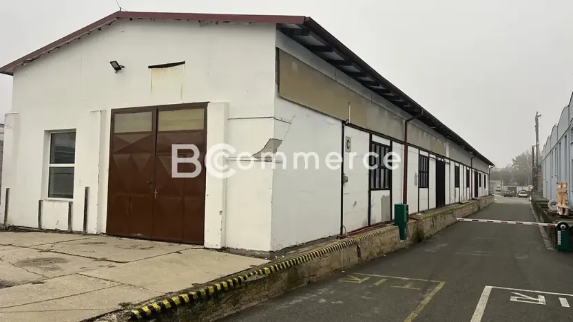 Pronájem skladu, Kuřim, 650 m2