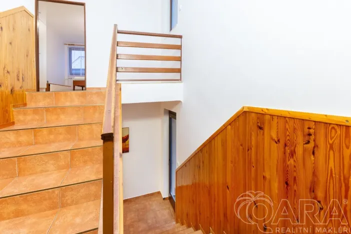 Pronájem rodinného domu, Opařany, 147 m2