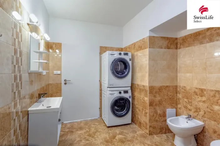 Prodej bytu 3+kk, Stod, Komenského nám., 60 m2