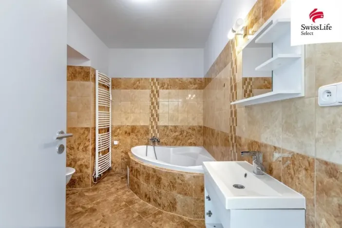 Prodej bytu 3+kk, Stod, Komenského nám., 60 m2