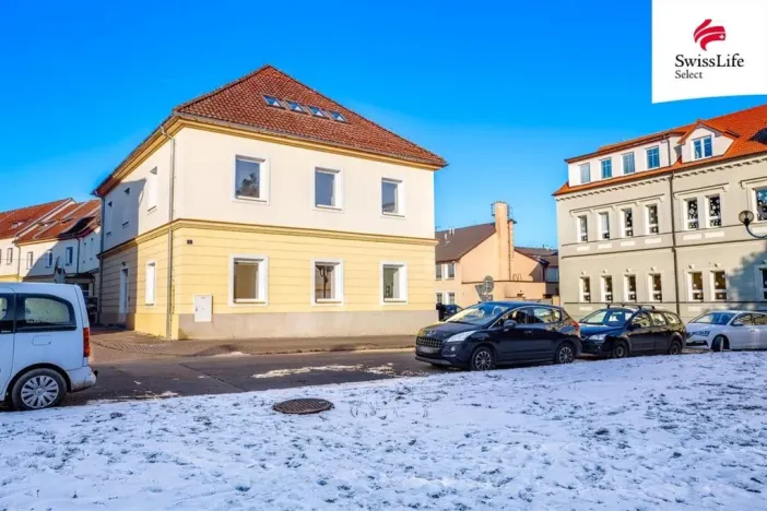 Prodej bytu 3+kk, Stod, Komenského nám., 60 m2