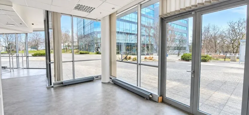 Pronájem obchodního prostoru, Praha - Holešovice, Jankovcova, 291 m2