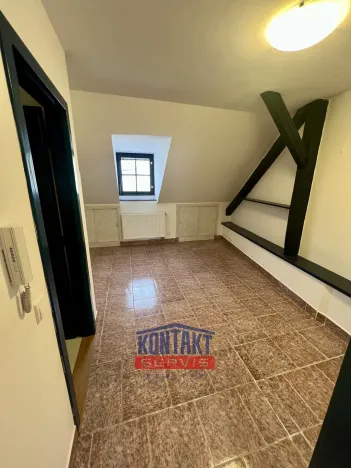 Pronájem bytu 2+kk, Jindřichův Hradec, Kostelní, 45 m2