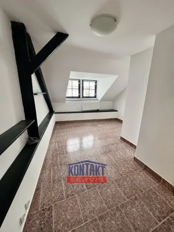 Pronájem bytu 2+kk, Jindřichův Hradec, Kostelní, 45 m2