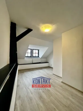 Pronájem bytu 2+kk, Jindřichův Hradec, Kostelní, 45 m2