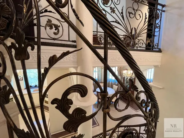 Prodej vily, Nová Role - Mezirolí, 350 m2