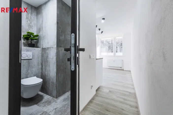 Pronájem bytu 3+1, Praha - Střížkov, Habartická, 61 m2