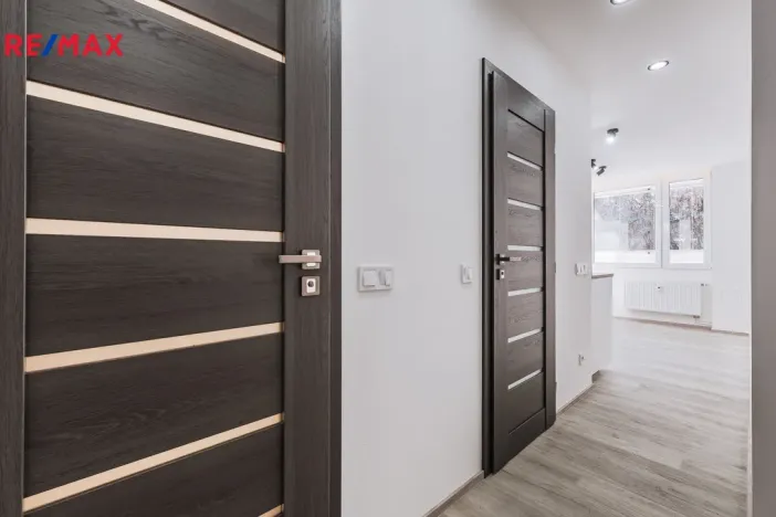 Pronájem bytu 3+1, Praha - Střížkov, Habartická, 61 m2