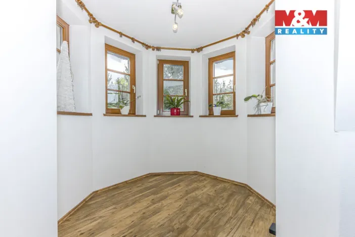 Prodej bytu 4+1, Praha, Dobrošovská, 117 m2