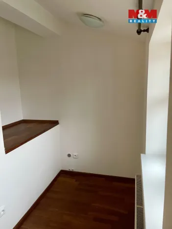 Pronájem bytu 3+kk, Praha - Holešovice, Za papírnou, 82 m2