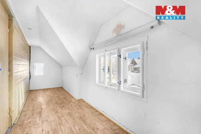 Prodej rodinného domu, Zásada, 243 m2