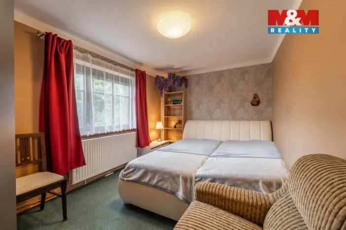 Prodej obchodního prostoru, Bechyně, 340 m2