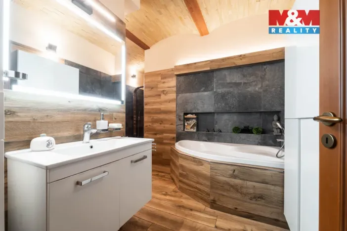 Prodej rodinného domu, Bechyně, Čechova, 162 m2