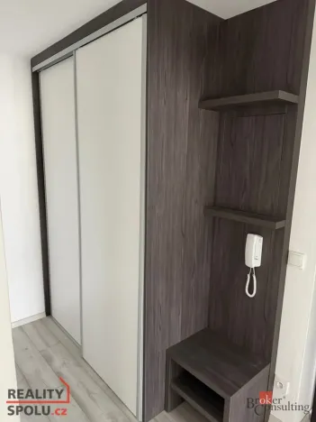 Pronájem bytu 2+kk, Krnov - Pod Bezručovým vrchem, Vrchlického, 54 m2
