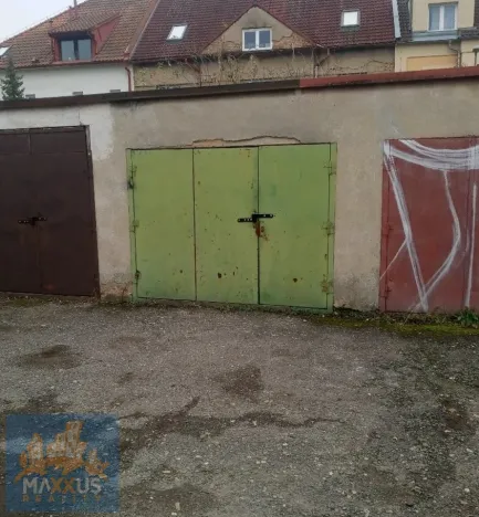 Pronájem garáže, Praha - Michle, Na novině, 19 m2