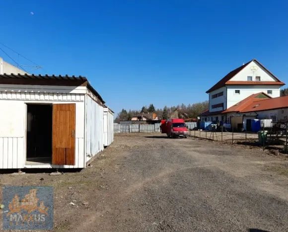 Pronájem komerčního pozemku, Strančice, 899 m2