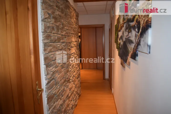 Pronájem bytu 4+1, Teplice - Trnovany, Krušnohorská, 78 m2