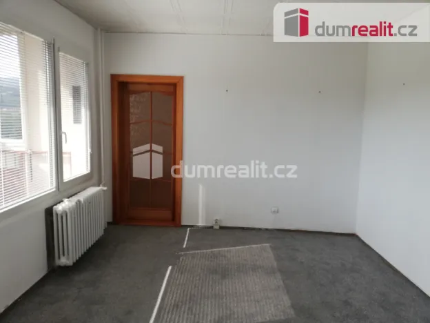 Pronájem bytu 4+1, Teplice - Trnovany, Krušnohorská, 78 m2