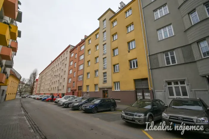 Pronájem bytu 3+kk, Brno, Křídlovická, 65 m2