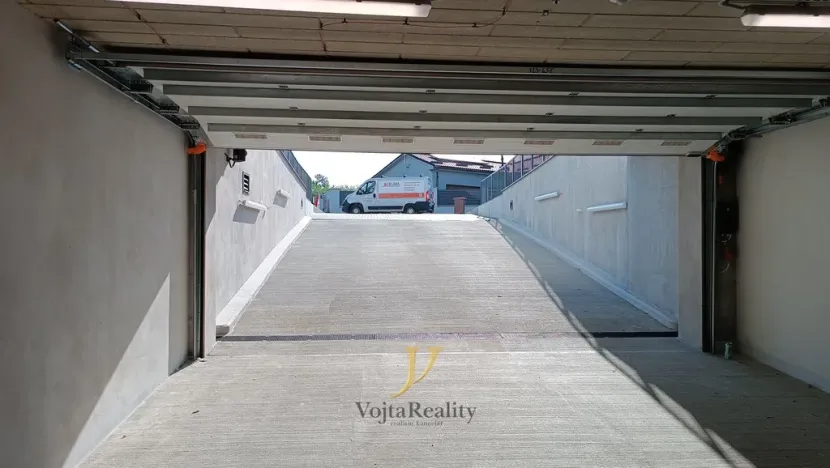 Pronájem bytu 1+kk, Olomouc, Bryksova, 38 m2