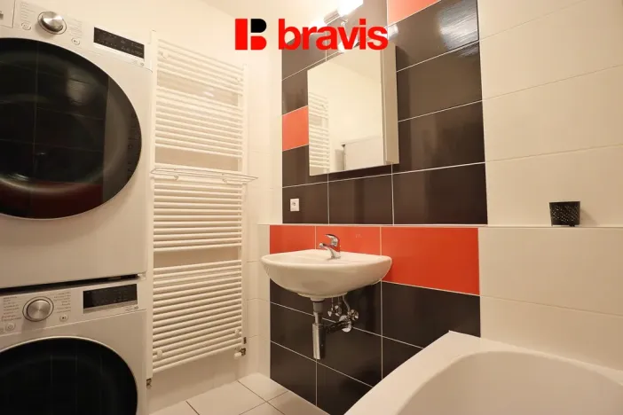 Pronájem bytu 2+kk, Brno - Slatina, Šmahova, 64 m2