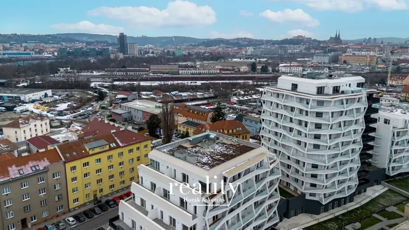 Pronájem bytu 3+kk, Brno, Komárovská, 64 m2