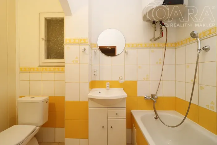 Pronájem bytu 1+1, Praha - Kobylisy, Davídkova, 45 m2