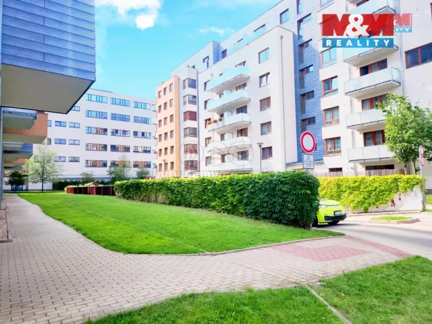 Prodej bytu 4+kk, Praha, Hanusova, 119 m2