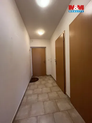 Pronájem bytu 1+kk, Zlín, Na Honech I, 30 m2