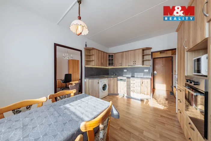 Pronájem bytu 1+1, Karlovy Vary, Konečná, 37 m2