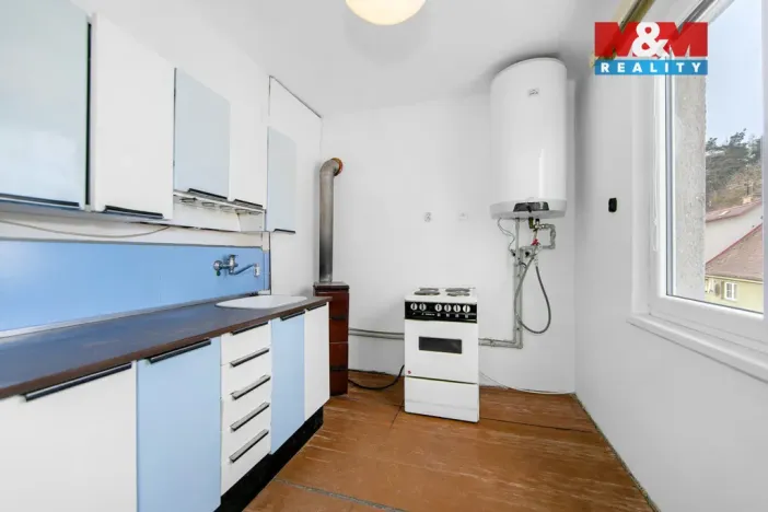 Prodej bytu 2+1, Čestice, 57 m2