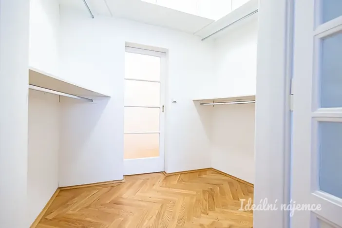 Pronájem bytu 3+kk, Praha - Vršovice, Kodaňská, 108 m2