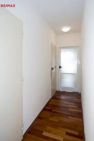 Pronájem bytu 3+1, Praha - Břevnov, Na Petřinách, 63 m2