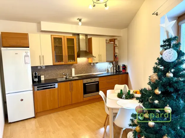 Pronájem bytu 2+kk, Mníšek pod Brdy, Ke škole, 49 m2