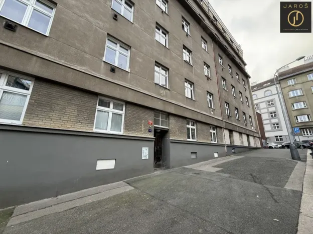 Pronájem bytu 2+kk, Praha - Nusle, Pod pramenem, 49 m2