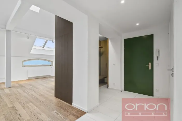 Pronájem bytu 3+1, Praha - Bubeneč, U akademie, 130 m2