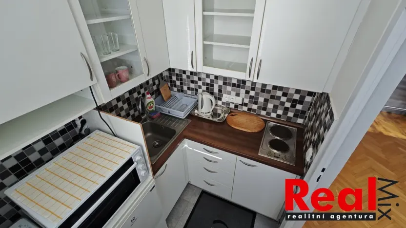 Pronájem bytu 1+1, Brno - Lesná, Arbesova, 32 m2