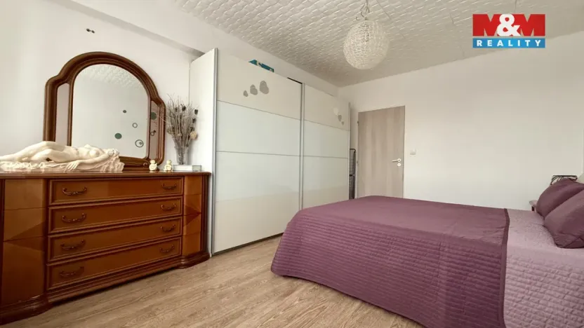 Prodej bytu 2+kk, Mladá Boleslav - Mladá Boleslav II, náměstí Míru, 53 m2