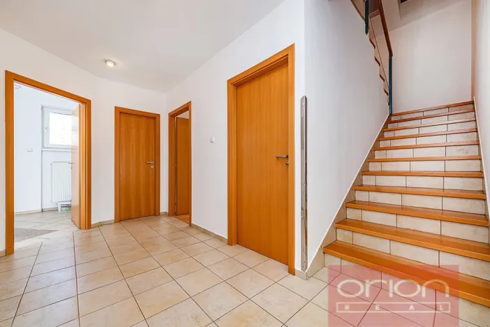 Pronájem rodinného domu, Praha - Jinonice, Souběžná I, 312 m2