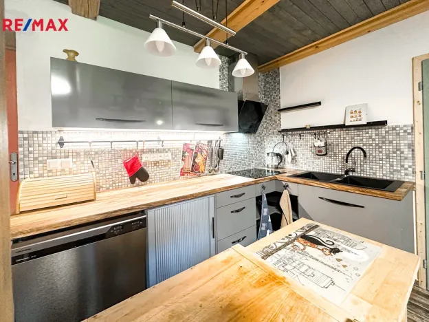 Prodej rodinného domu, Svatý Jan - Brzina, 145 m2