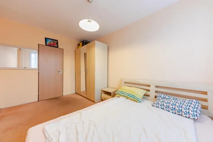 Pronájem bytu 2+kk, Praha - Kobylisy, Rajmonova, 55 m2