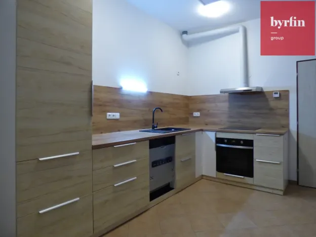 Pronájem bytu 3+kk, Opava, Kolářská, 83 m2