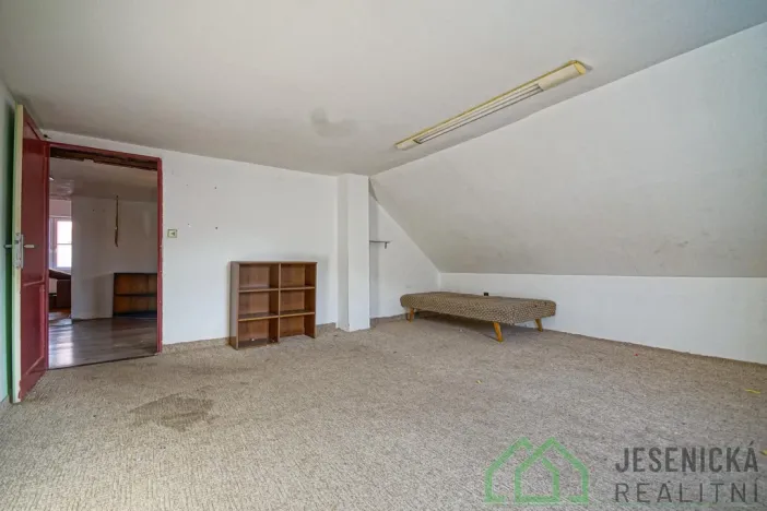 Prodej rodinného domu, Javorník, Družstevní, 407 m2