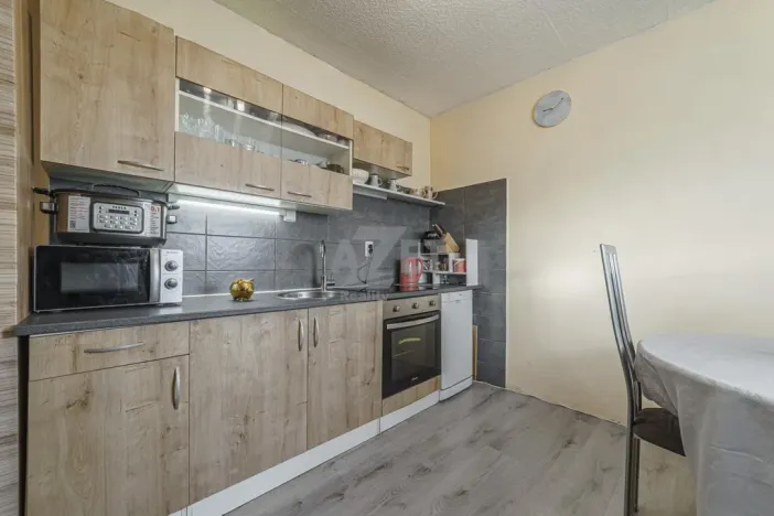 Prodej bytu 3+1, Orlová - Lutyně, Vnitřní, 72 m2